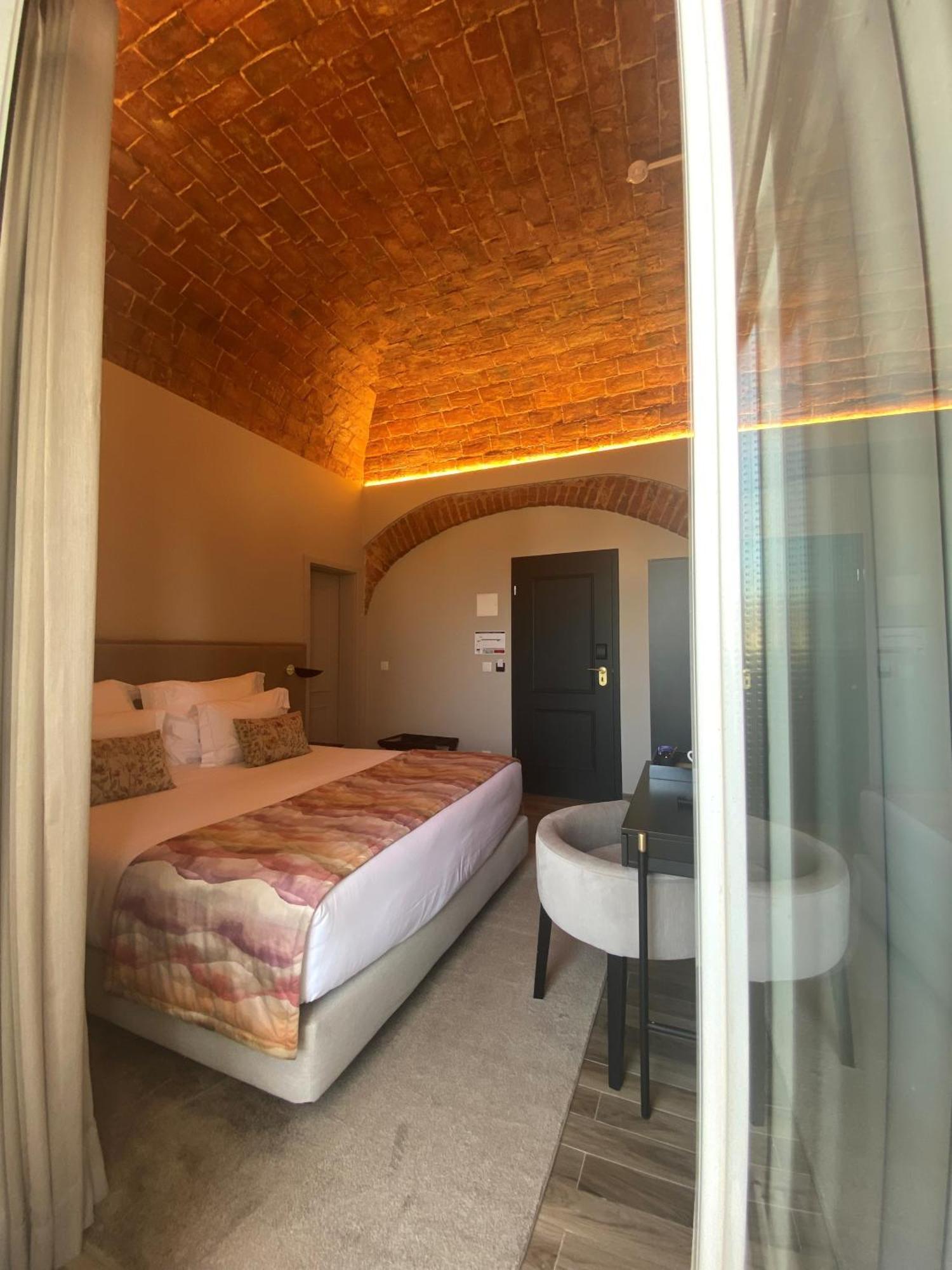 Lilases Boutique House & Garden Мора Экстерьер фото